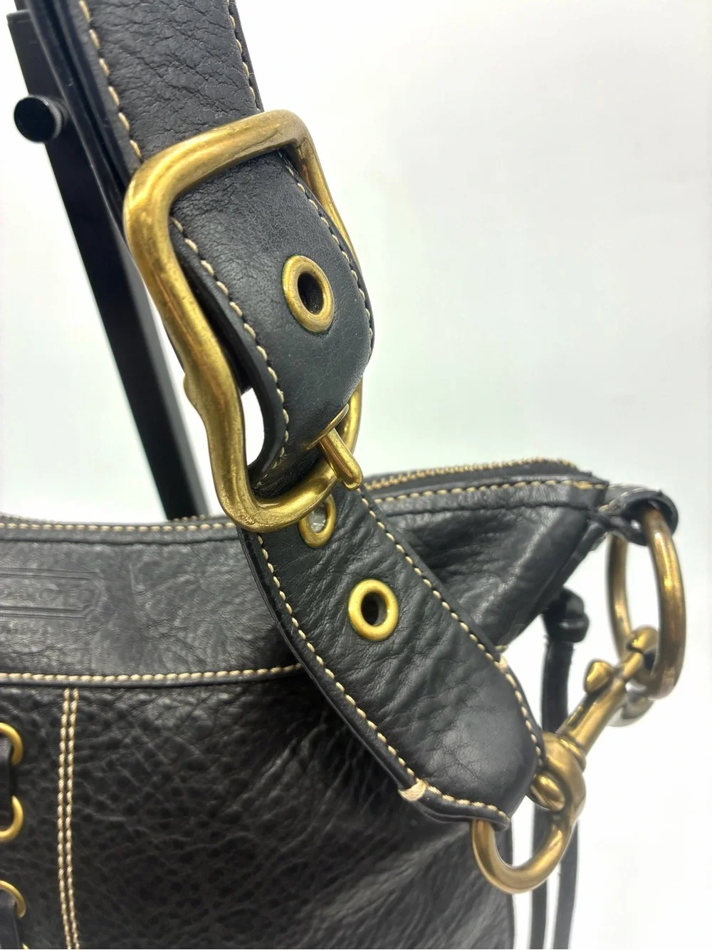 Vintage Coach Chelsea Laced Duffel Black Leather Shoulder Bag 10399